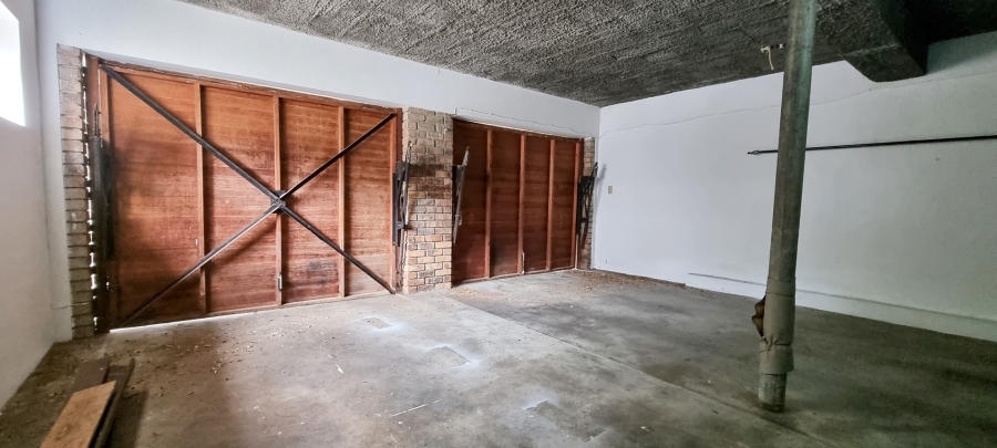 4 Bedroom Property for Sale in Bredasdorp Western Cape